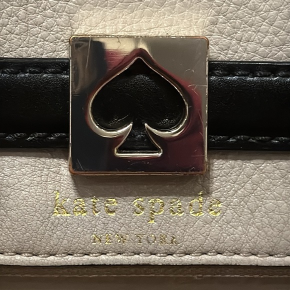 Kate Spade New York Houston Street Maria Hobo Bag - Picture 3 of 12